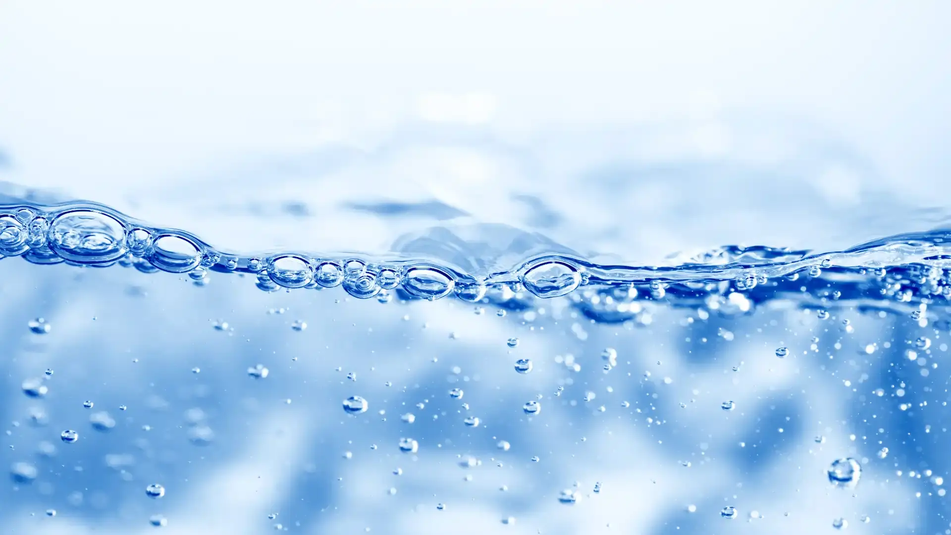 Frisches, klares Wasser für Kälber